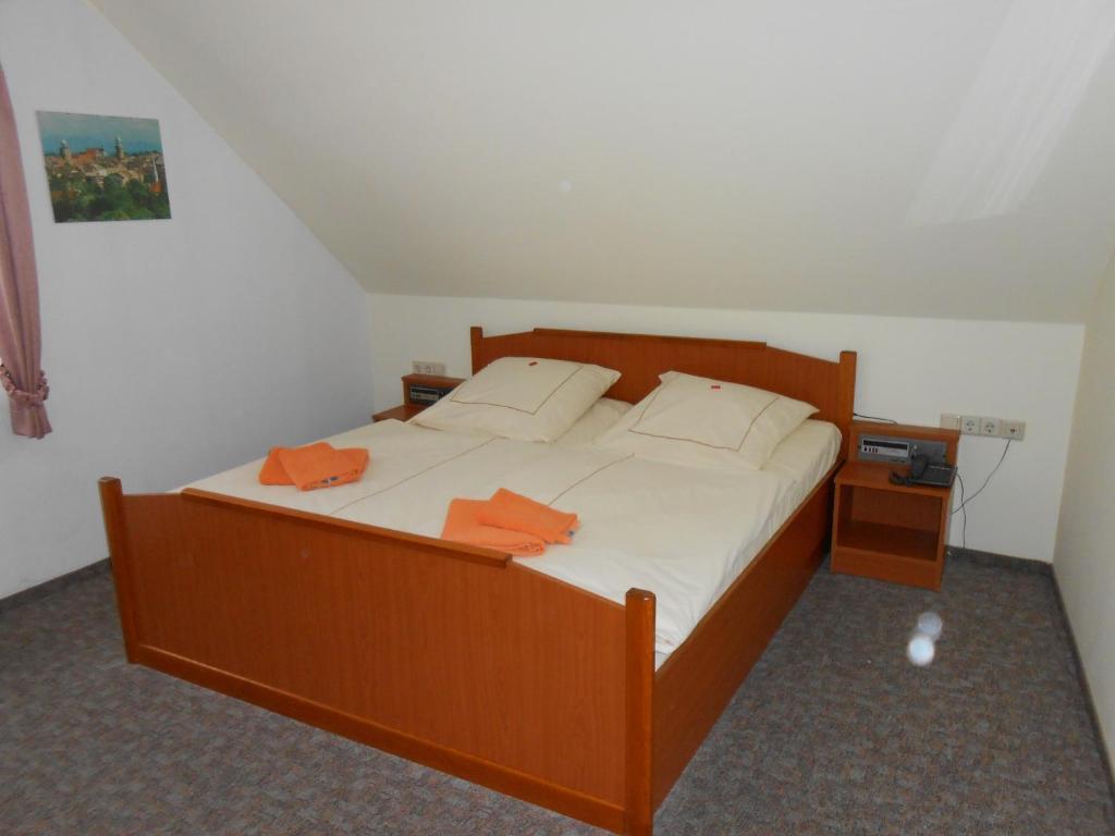 Goldener Engel /Pension Görlitz Habitación foto
