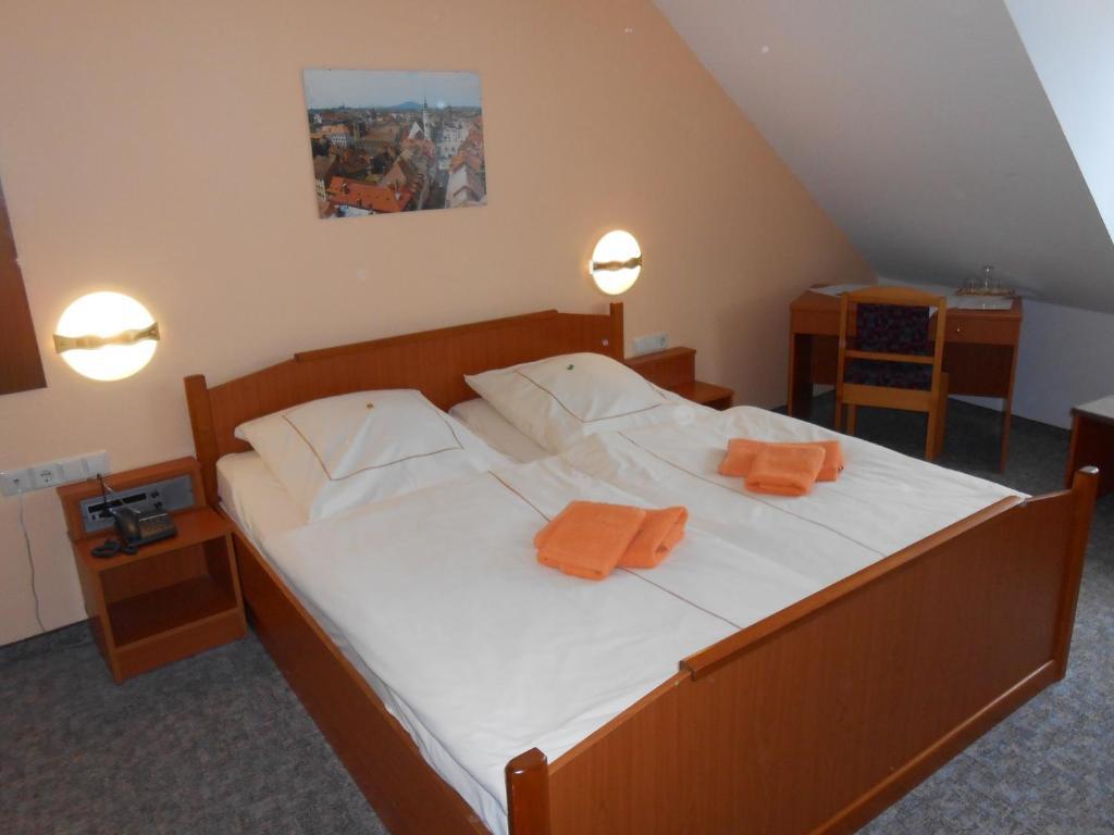 Goldener Engel /Pension Görlitz Habitación foto