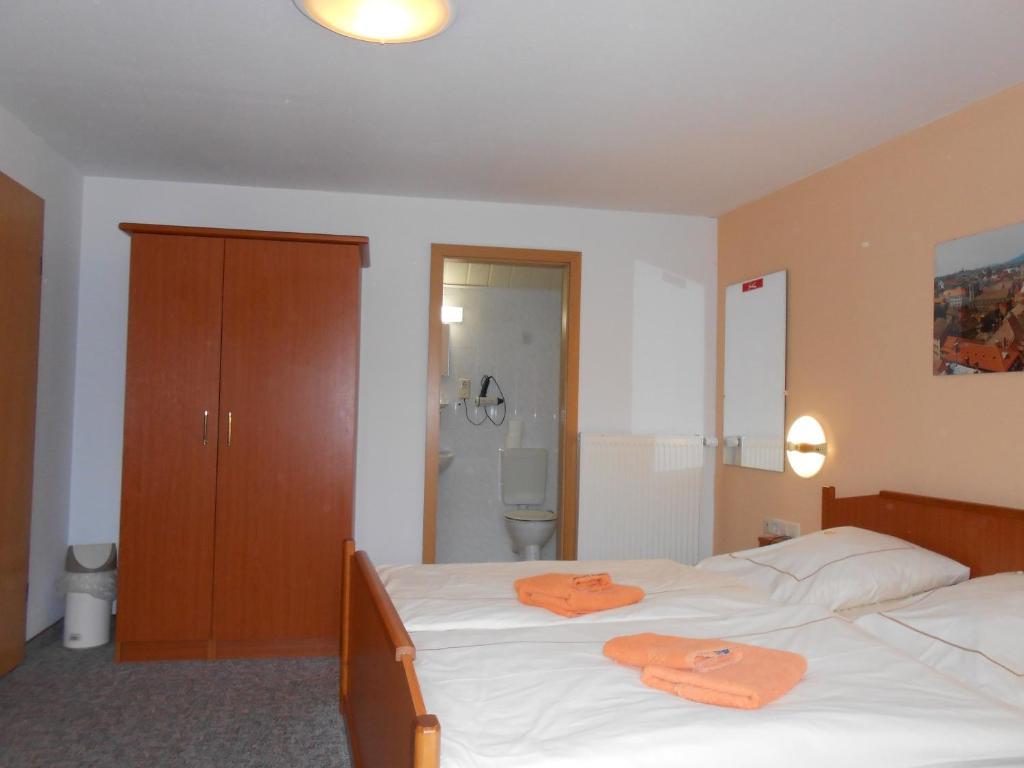Goldener Engel /Pension Görlitz Habitación foto